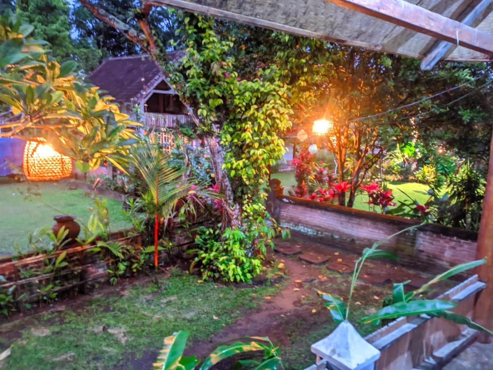 Hakiki Inn Bungalows Тетебату Екстериор снимка
